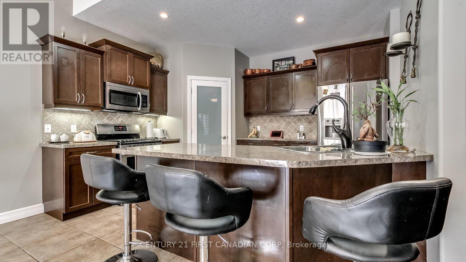 2746 Bateman Trail, London South, Ontario  N6L 0A8 - Photo 25 - X13870596