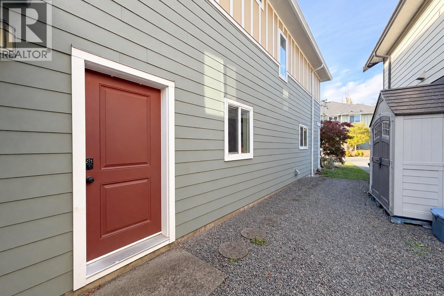 1205 Parkdale Creek Gdns