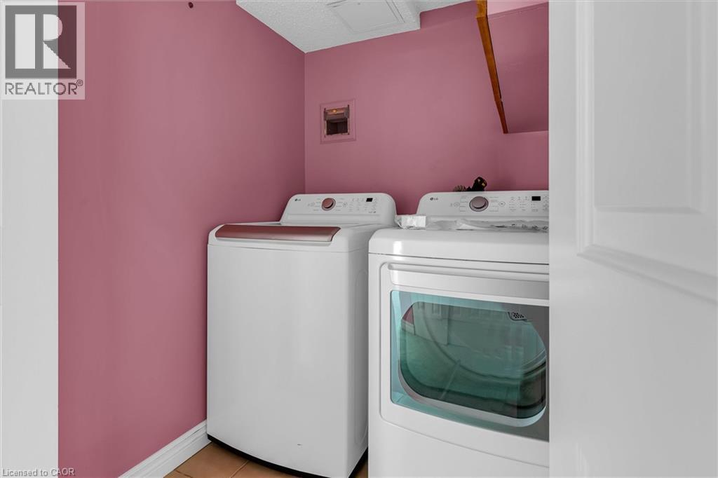 2121 Lakeshore Road Unit# 404, Burlington, Ontario  L7R 1C9 - Photo 13 - 40867091