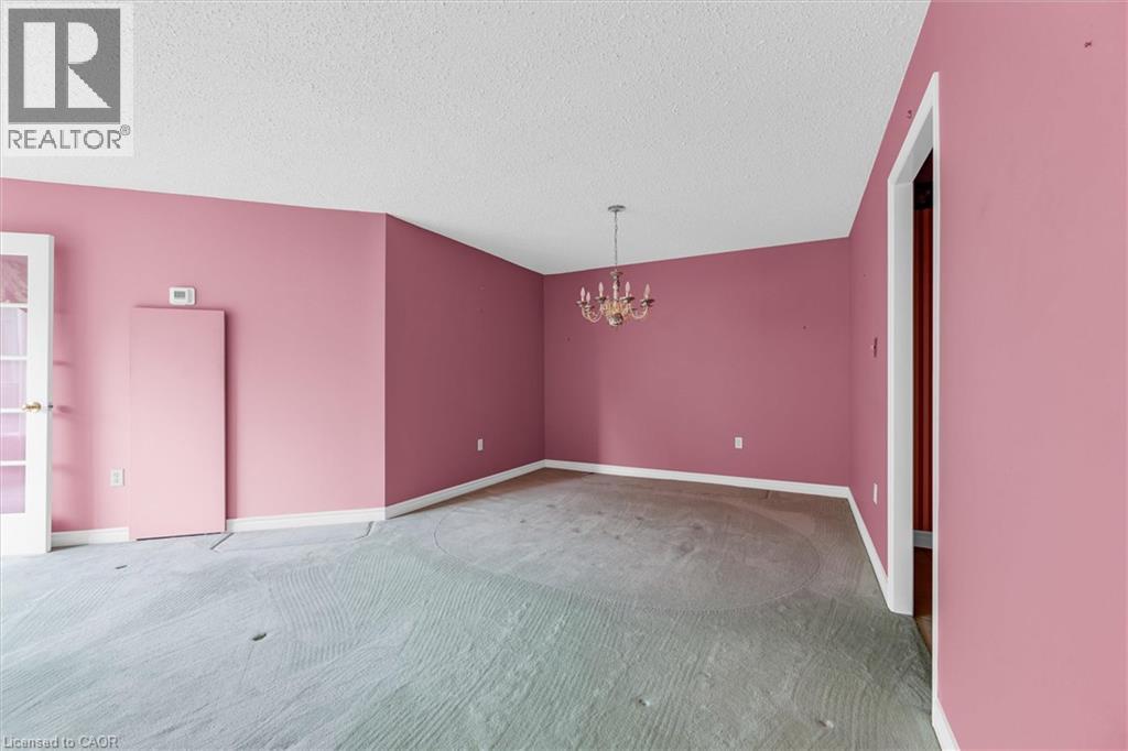 2121 Lakeshore Road Unit# 404, Burlington, Ontario  L7R 1C9 - Photo 2 - 40867091