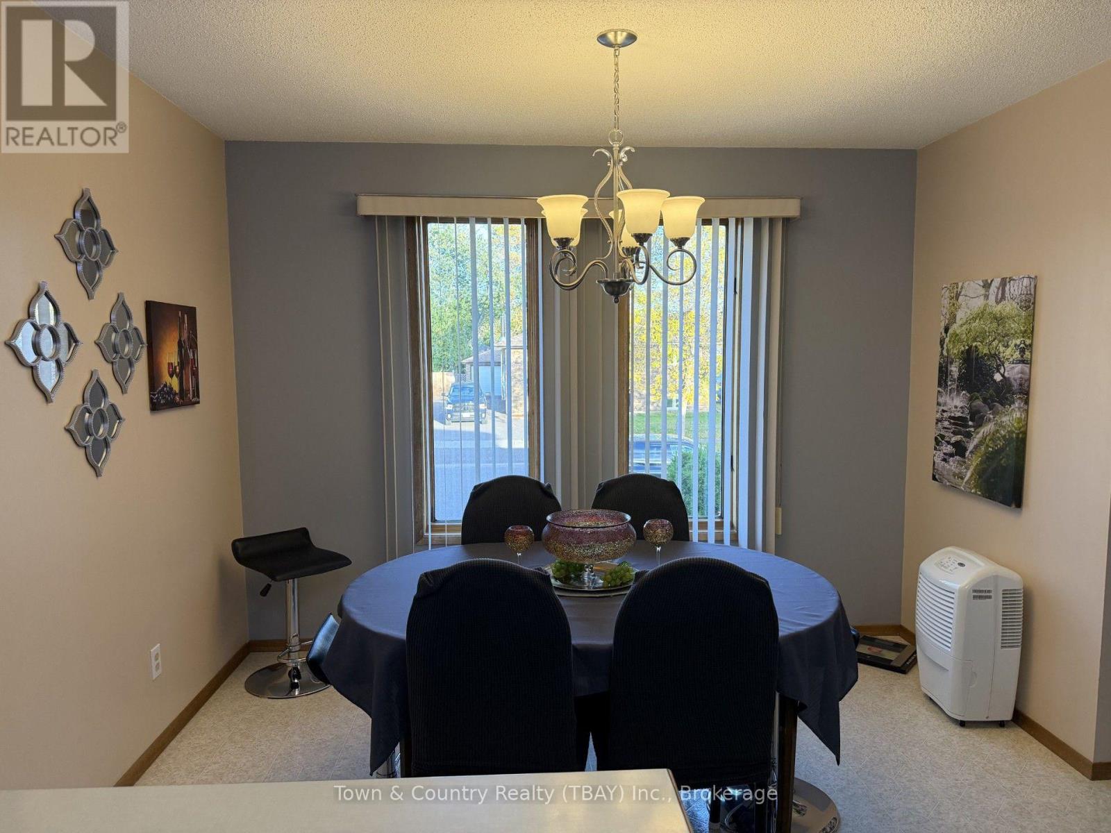255 London Drive, Thunder Bay, Ontario  P7A 7Z6 - Photo 10 - X13871258
