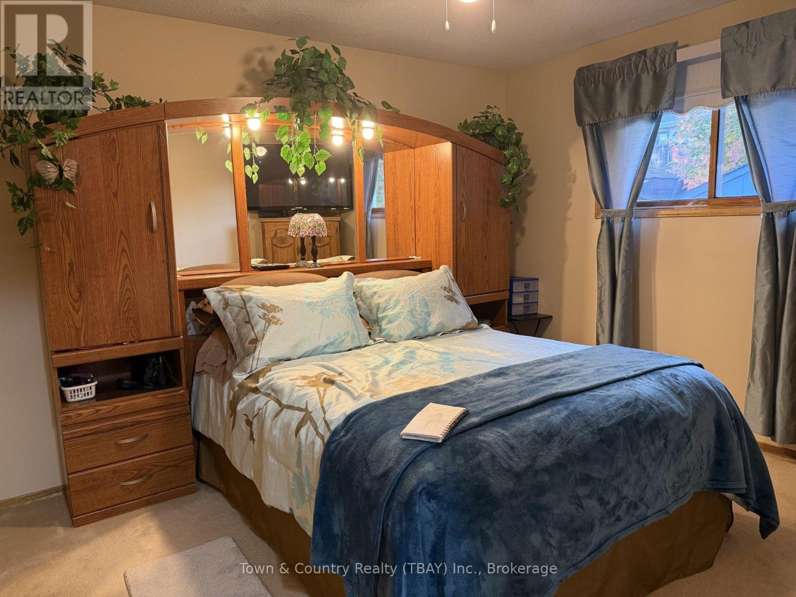 255 London Drive, Thunder Bay, Ontario  P7A 7Z6 - Photo 12 - X13871258