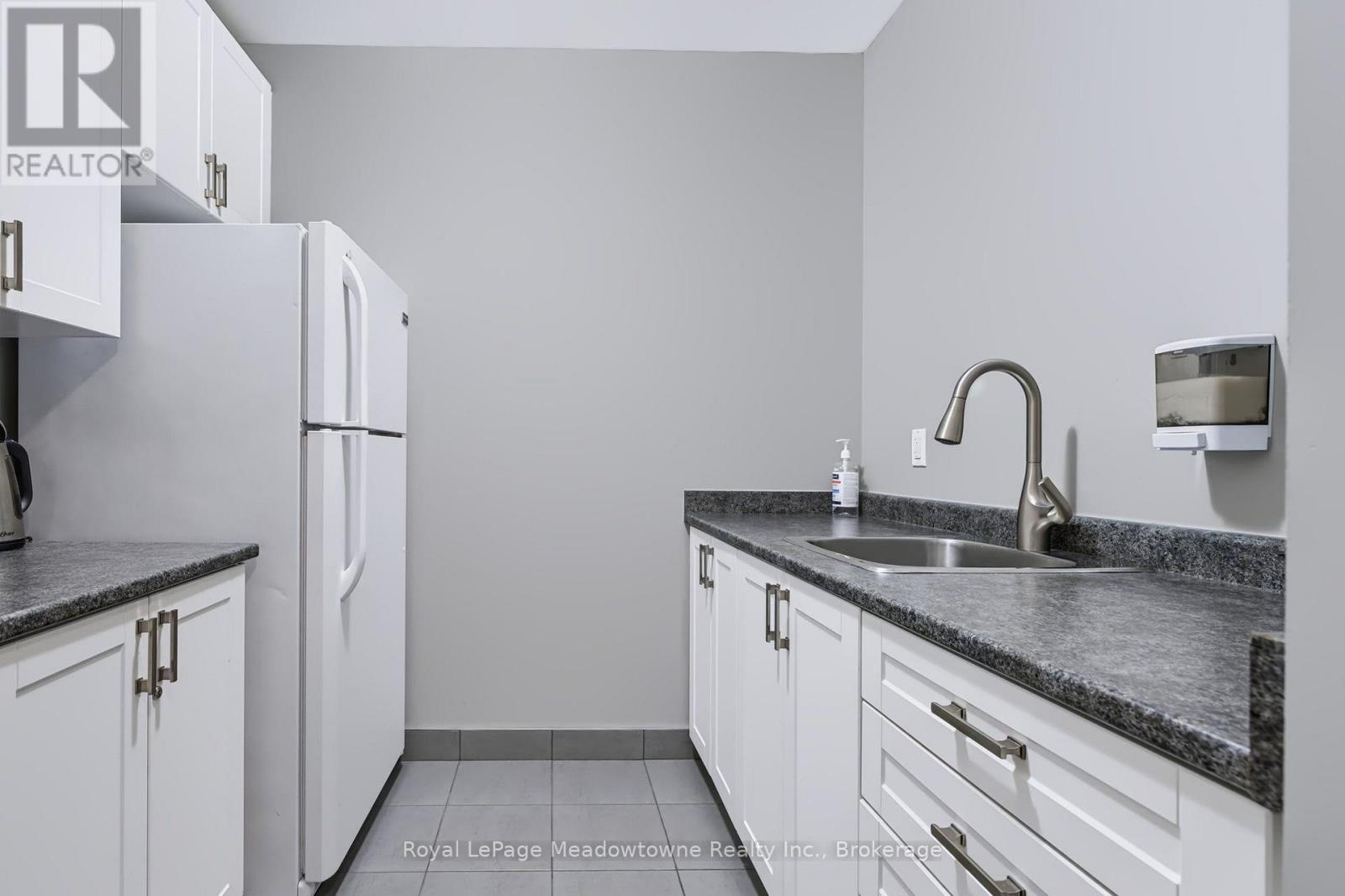 301 - 33 Whitmer Street, Milton, Ontario  L9T 8P9 - Photo 41 - W13871414