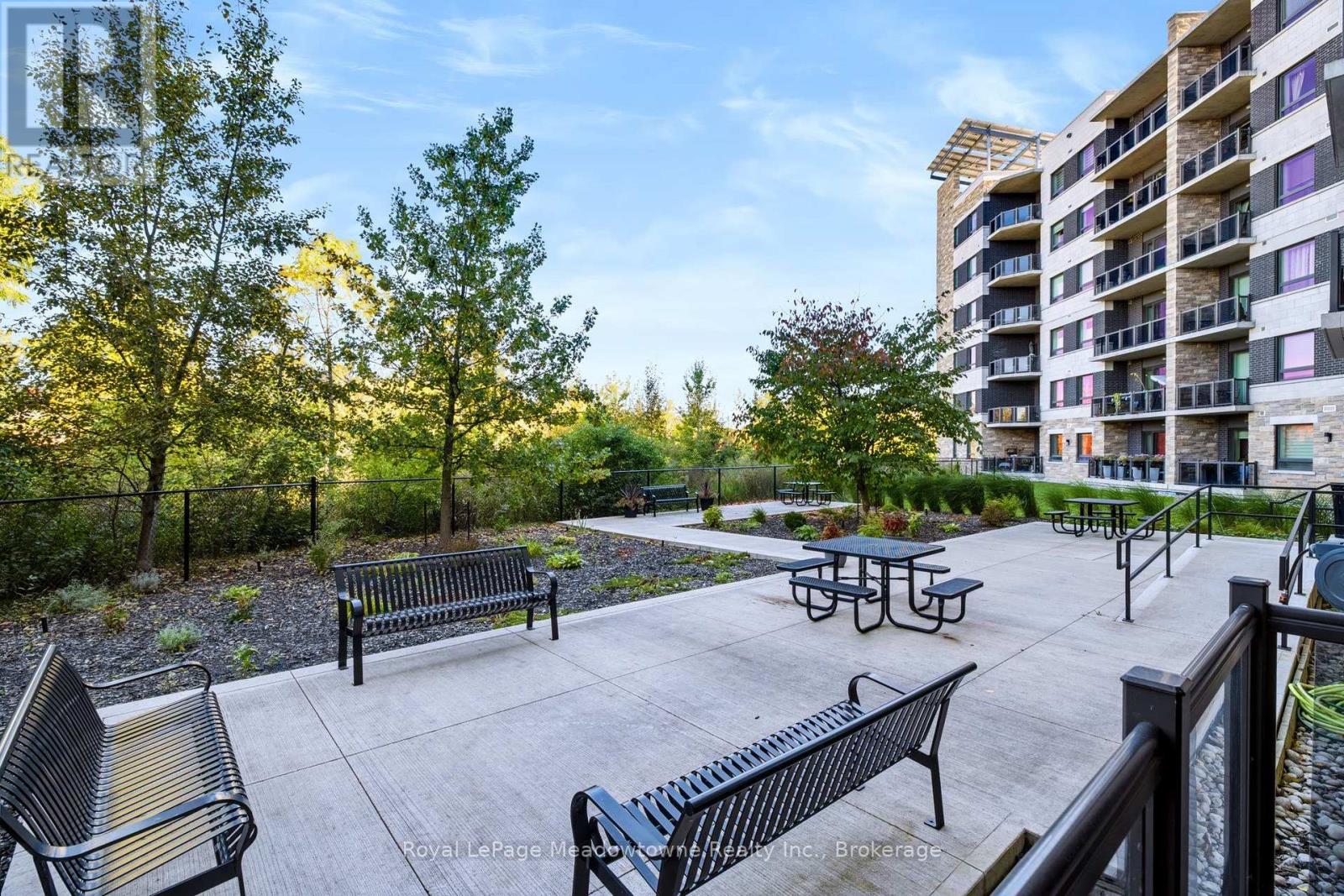 301 - 33 Whitmer Street, Milton, Ontario  L9T 8P9 - Photo 43 - W13871414