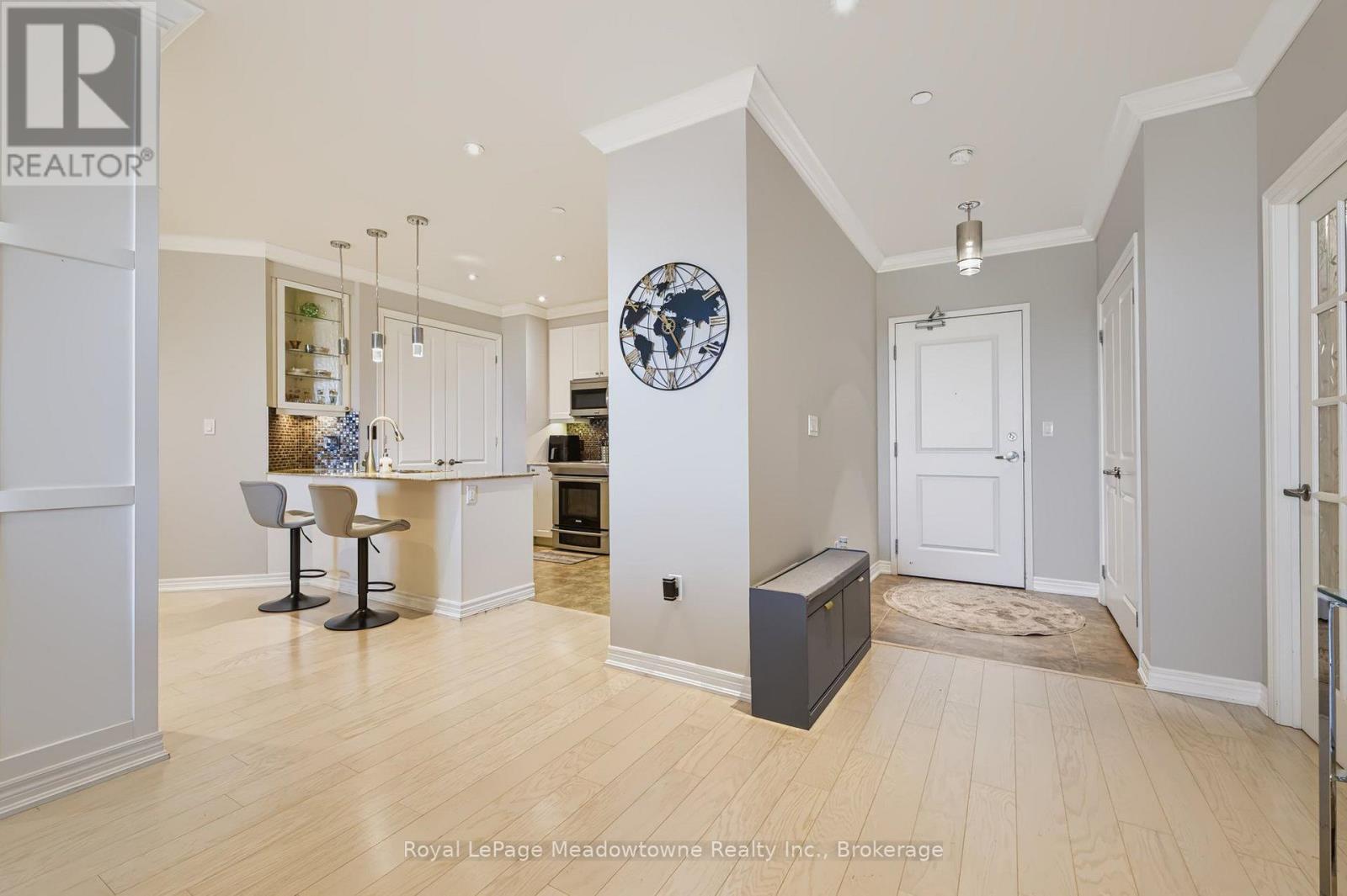 301 - 33 Whitmer Street, Milton, Ontario  L9T 8P9 - Photo 6 - W13871414