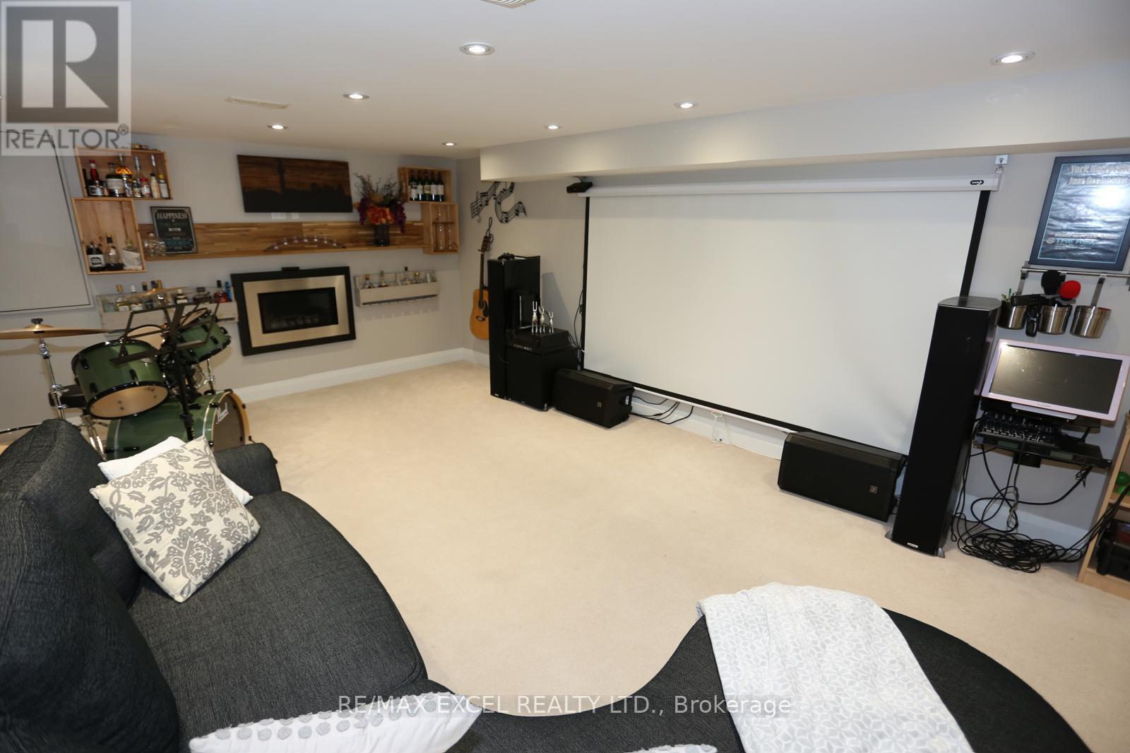 16 Aldenham Crescent, Toronto, Ontario  M3A 1S2 - Photo 24 - C13871236