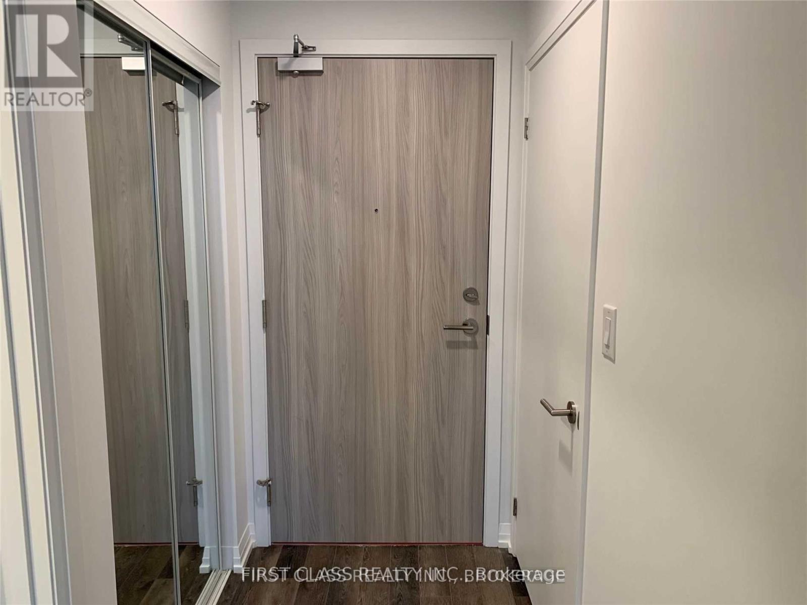 2715 - 75 Canterbury Place, Toronto, Ontario  M2N 2N1 - Photo 14 - C13871386