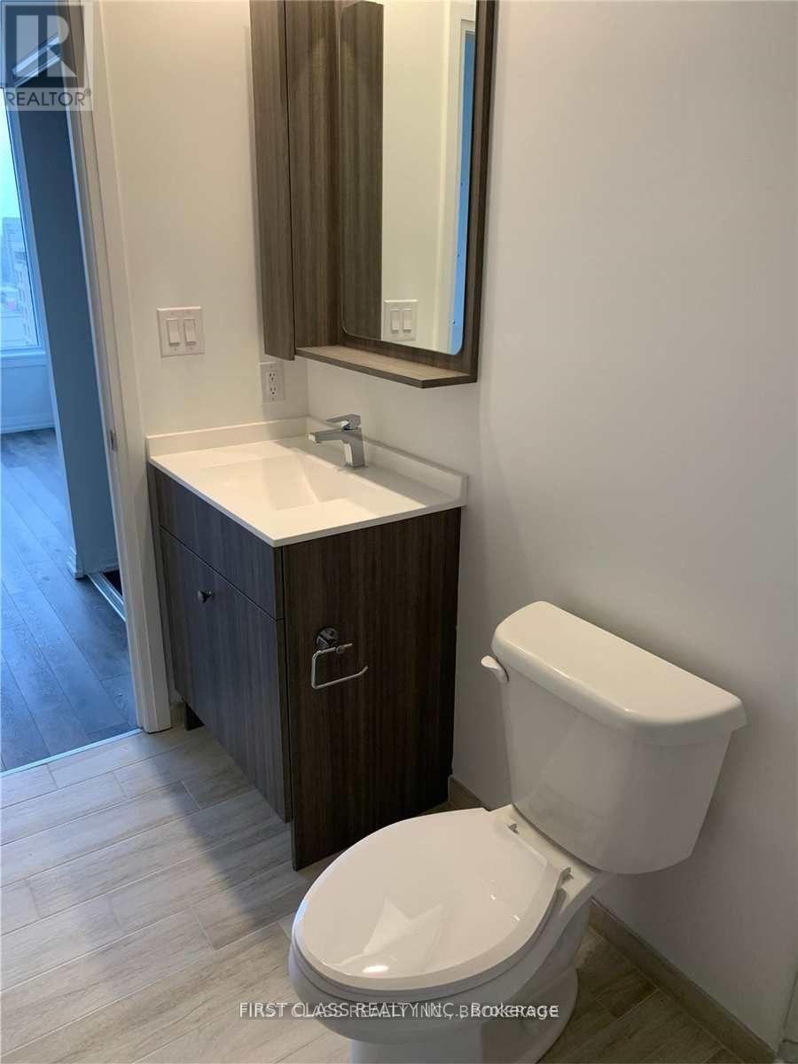 2715 - 75 Canterbury Place, Toronto, Ontario  M2N 2N1 - Photo 4 - C13871386