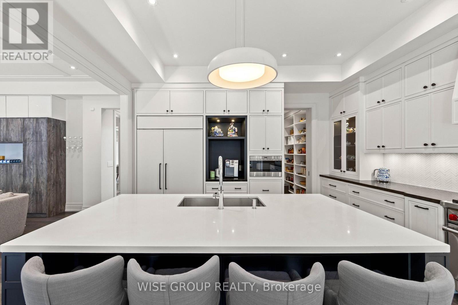 50 Sheldrake Boulevard, Toronto, Ontario  M4P 2B3 - Photo 14 - C13871540
