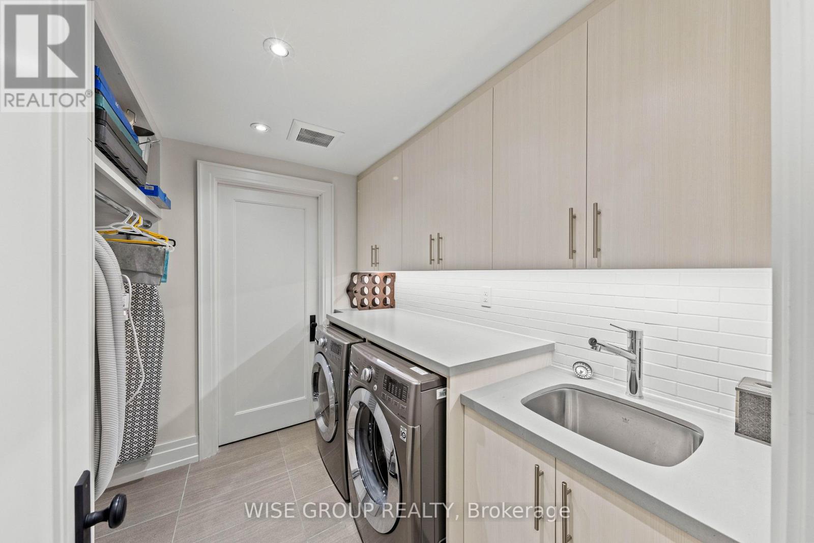 50 Sheldrake Boulevard, Toronto, Ontario  M4P 2B3 - Photo 40 - C13871540