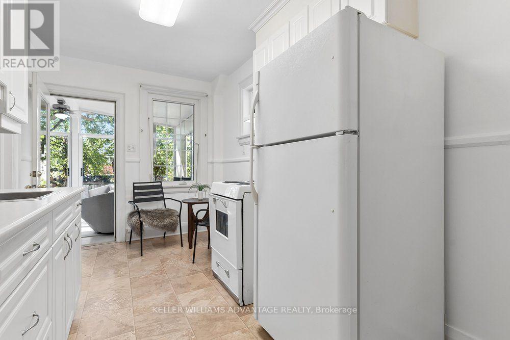 55 Snowdon Avenue, Toronto, Ontario  M4N 2A7 - Photo 17 - C13871546