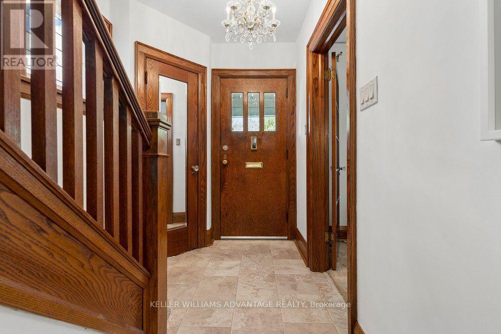 55 Snowdon Avenue, Toronto, Ontario  M4N 2A7 - Photo 4 - C13871546