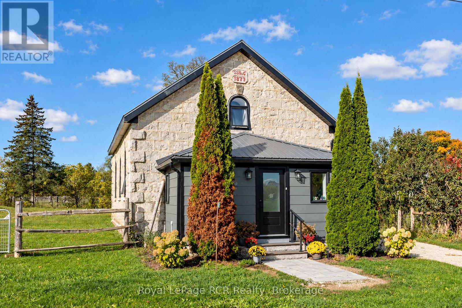 116190 Grey Road 3, Chatsworth, Ontario  N0H 1K0 - Photo 2 - X13871298