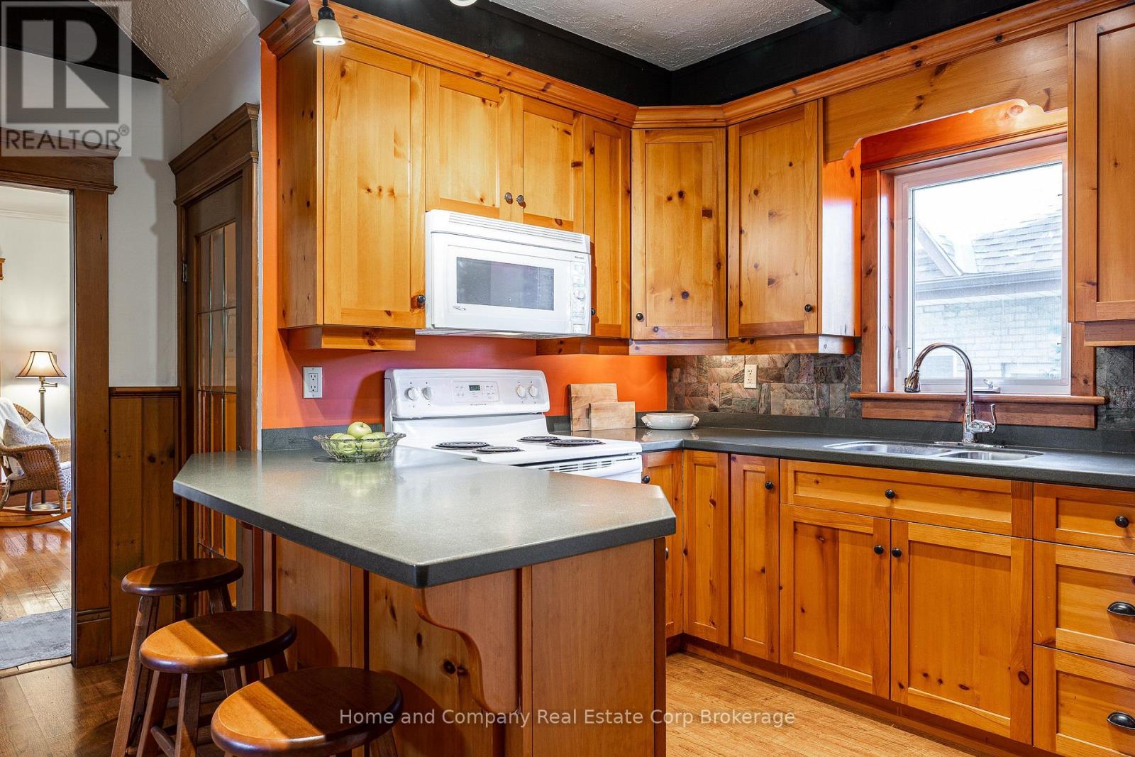231 Church Street, Stratford, Ontario N5A 2R7 - Photo 12 - X13871478
