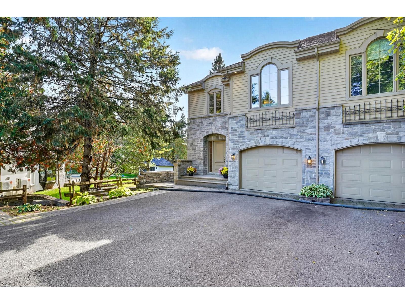 96 Av. Lafleur N. Saint-Sauveur Quebec Canada J0R1R4 3