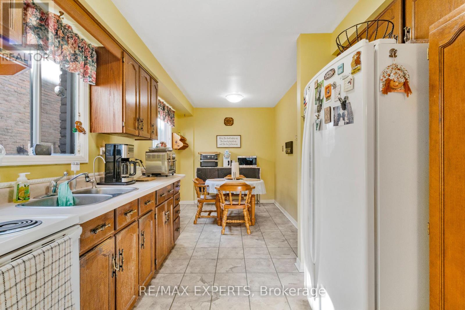 20 Charnwood Place, Markham, Ontario  L3T 5H3 - Photo 11 - N13871292