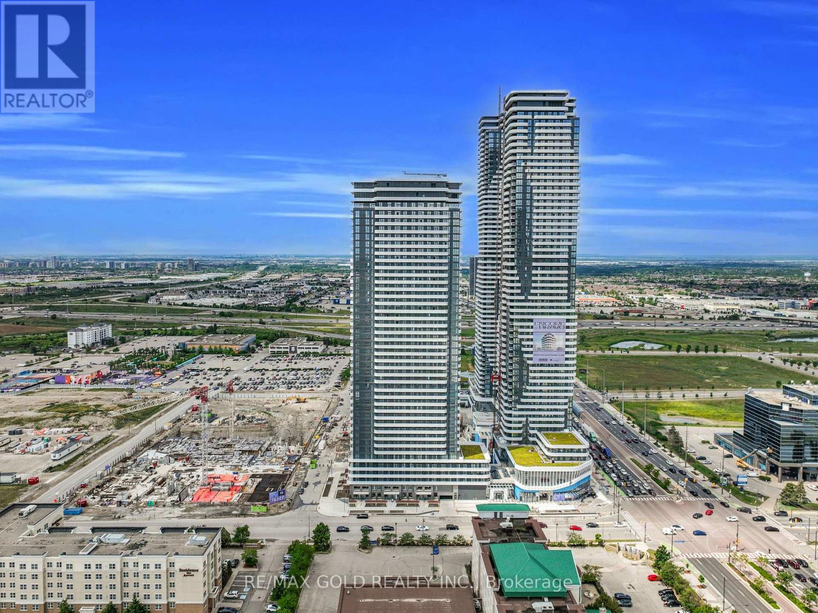 608 - 28 Interchange Way, Vaughan (Vaughan Corporate Centre), Ontario  L4K 0P8 - Photo 4 - N13871338