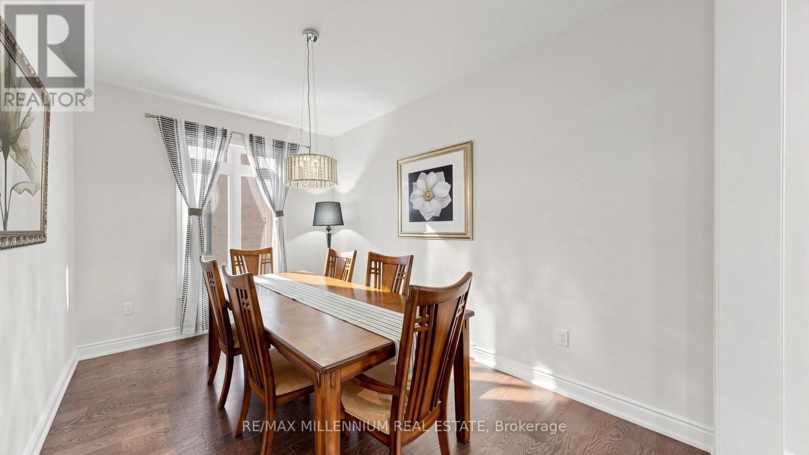 327 Mactier Drive, Vaughan, Ontario  L4H 4R1 - Photo 9 - N13871396