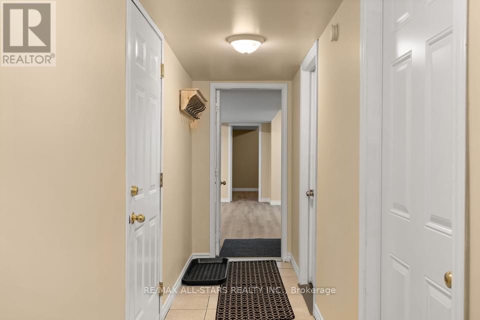 Basement - 4 Smith Street, Bradford West Gwillimbury, Ontario  L3Z 3C9 - Photo 10 - N13871402