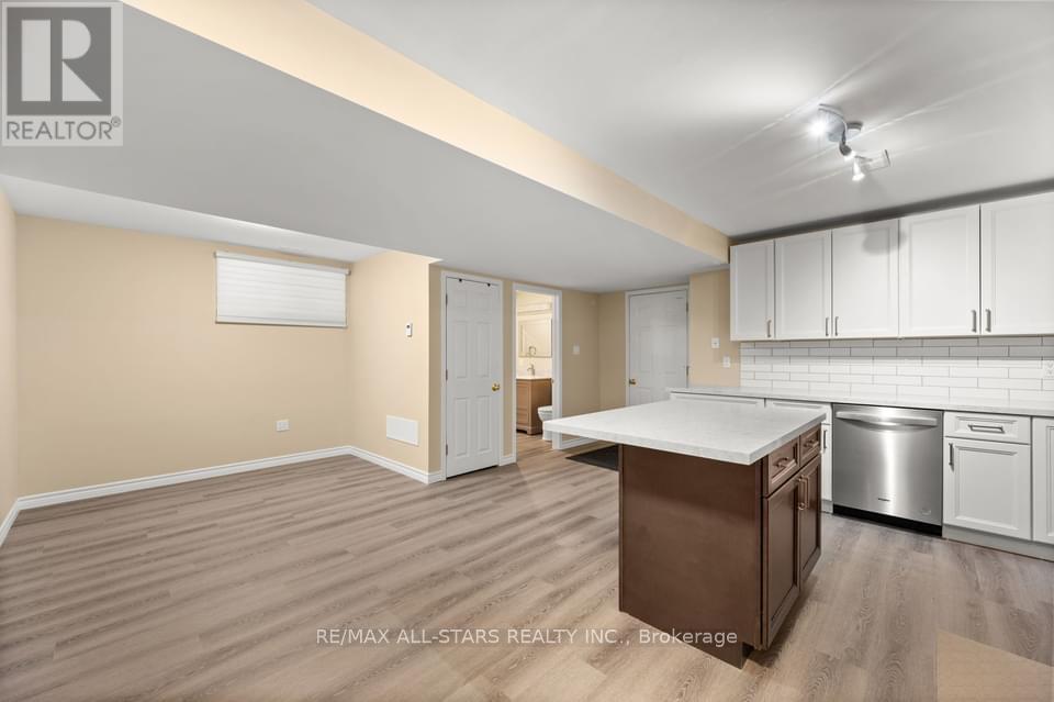 Basement - 4 Smith Street, Bradford West Gwillimbury, Ontario  L3Z 3C9 - Photo 3 - N13871402