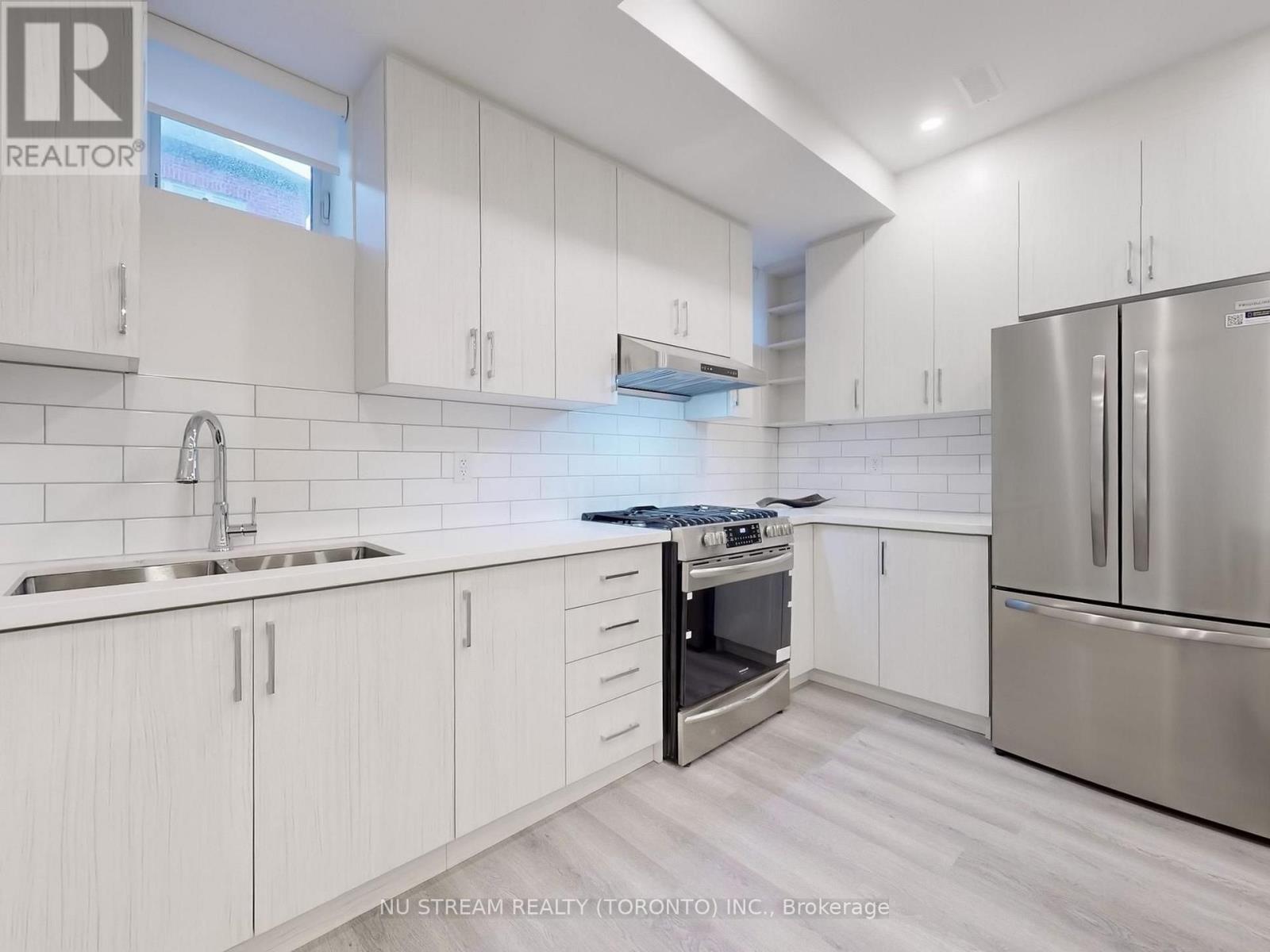 18 Wellman Drive, Richmond Hill, Ontario  L4E 1G1 - Photo 18 - N13871418