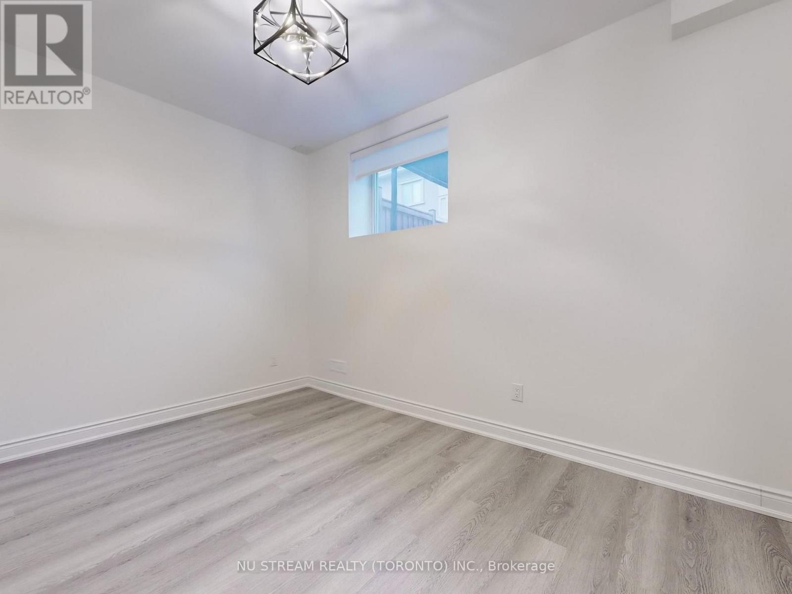 18 Wellman Drive, Richmond Hill, Ontario  L4E 1G1 - Photo 20 - N13871418
