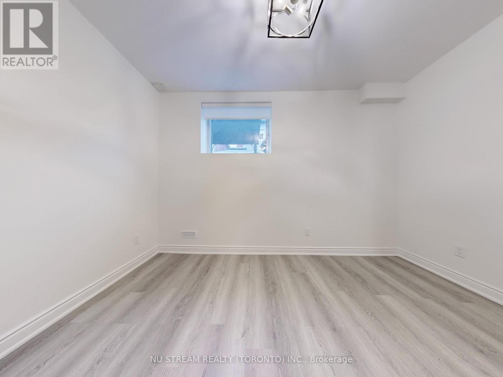 18 Wellman Drive, Richmond Hill, Ontario  L4E 1G1 - Photo 21 - N13871418