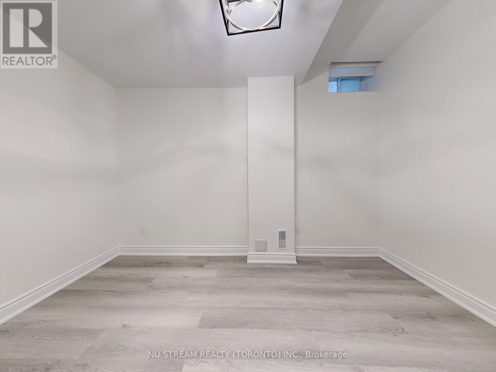 18 Wellman Drive, Richmond Hill, Ontario  L4E 1G1 - Photo 30 - N13871418