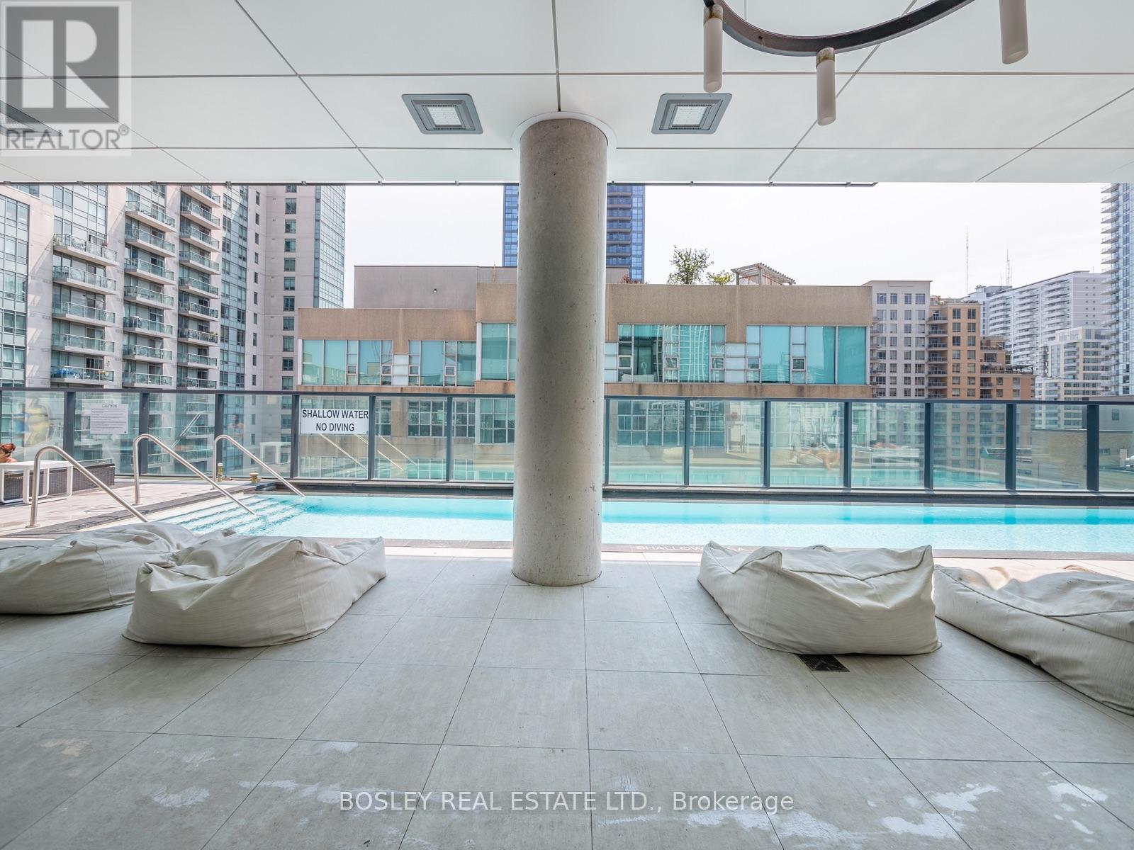 1702 - 185 Roehampton Avenue, Toronto, Ontario  M4P 0C6 - Photo 46 - C13818592