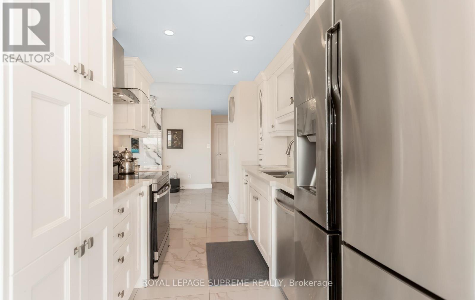 1015 - 5 Rowntree Road, Toronto, Ontario M9V 5G9 - Photo 23 - W13871280