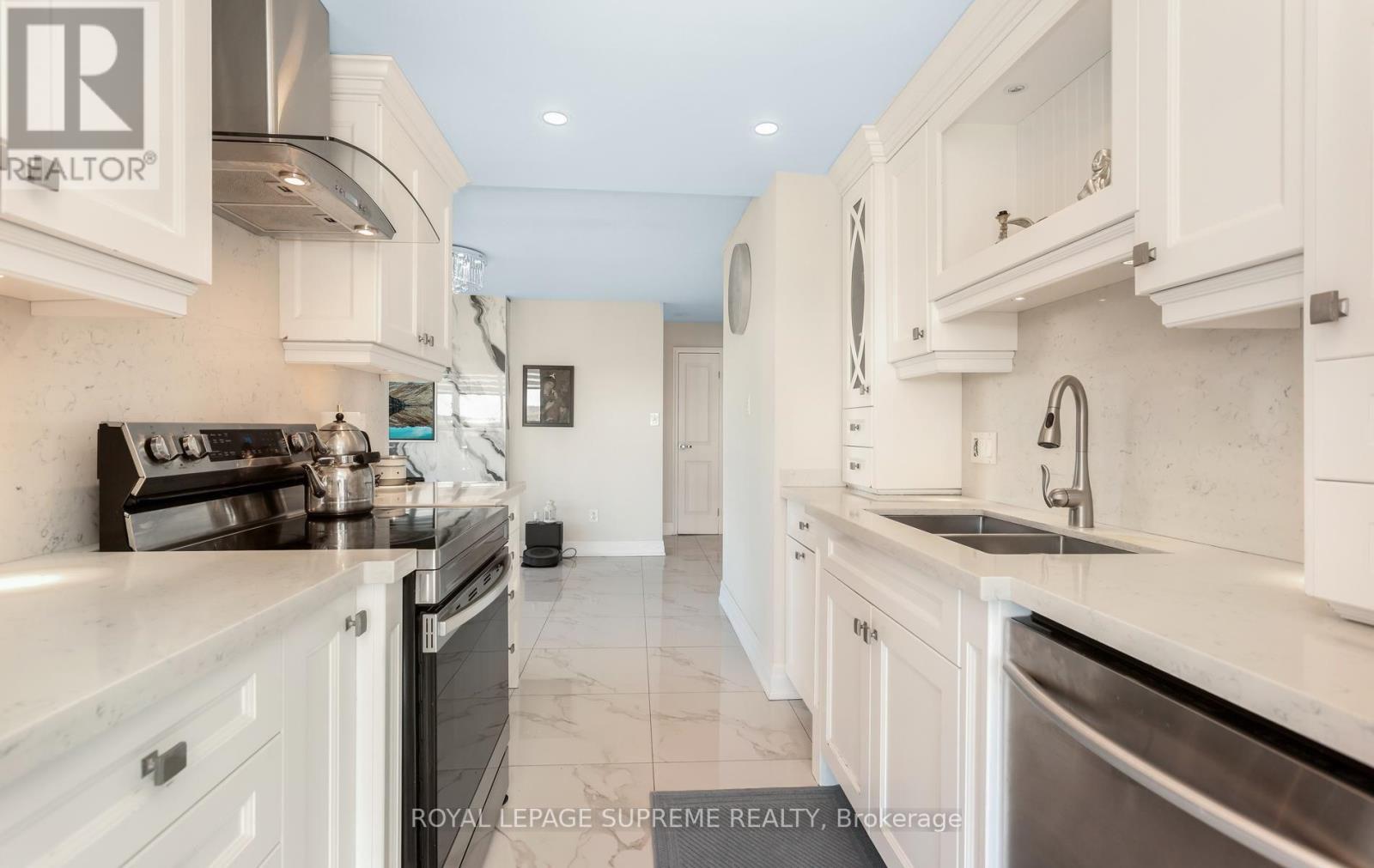 1015 - 5 Rowntree Road, Toronto, Ontario M9V 5G9 - Photo 24 - W13871280