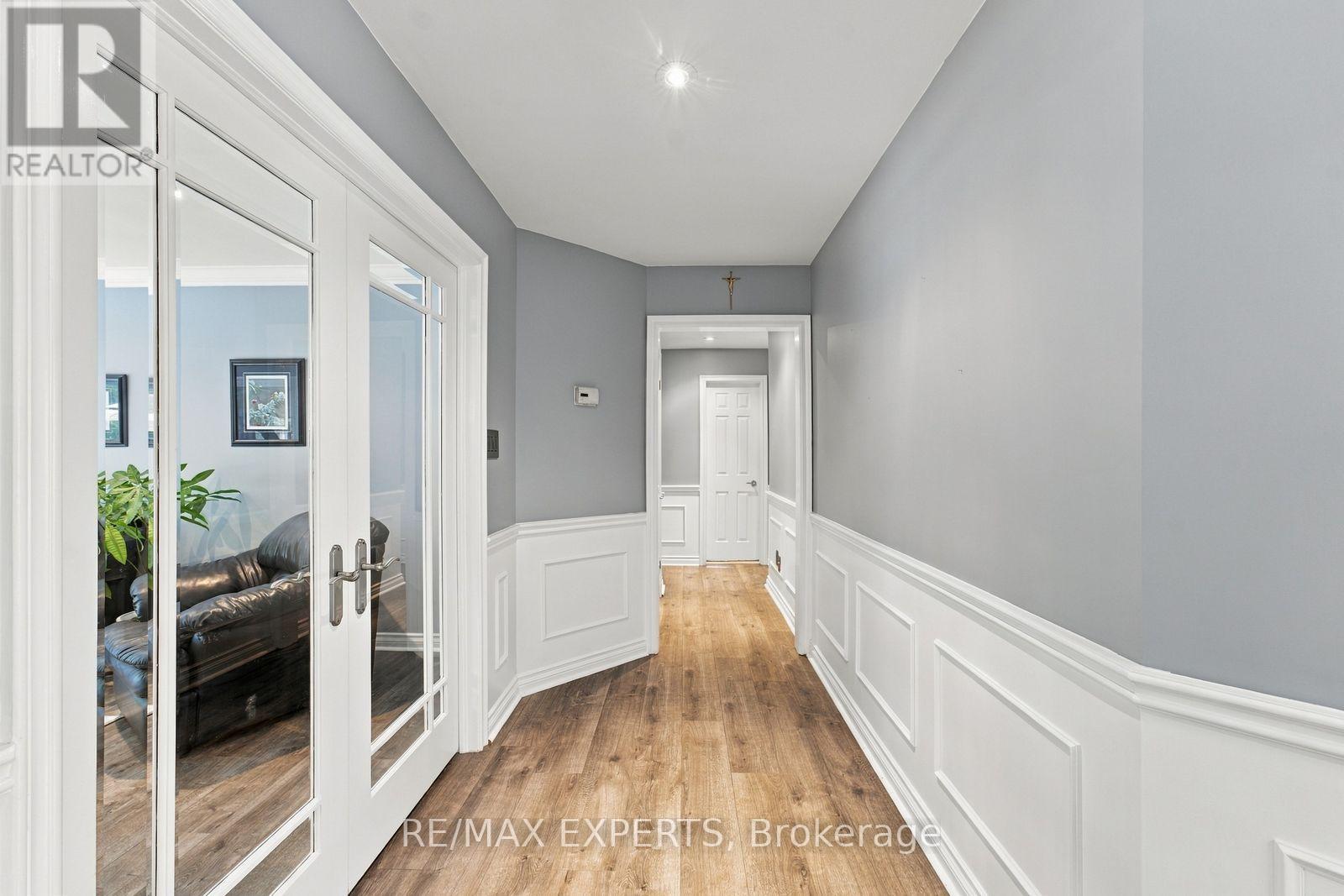 8 Fendley Court, Brampton, Ontario  L6Z 3H9 - Photo 24 - W13871318