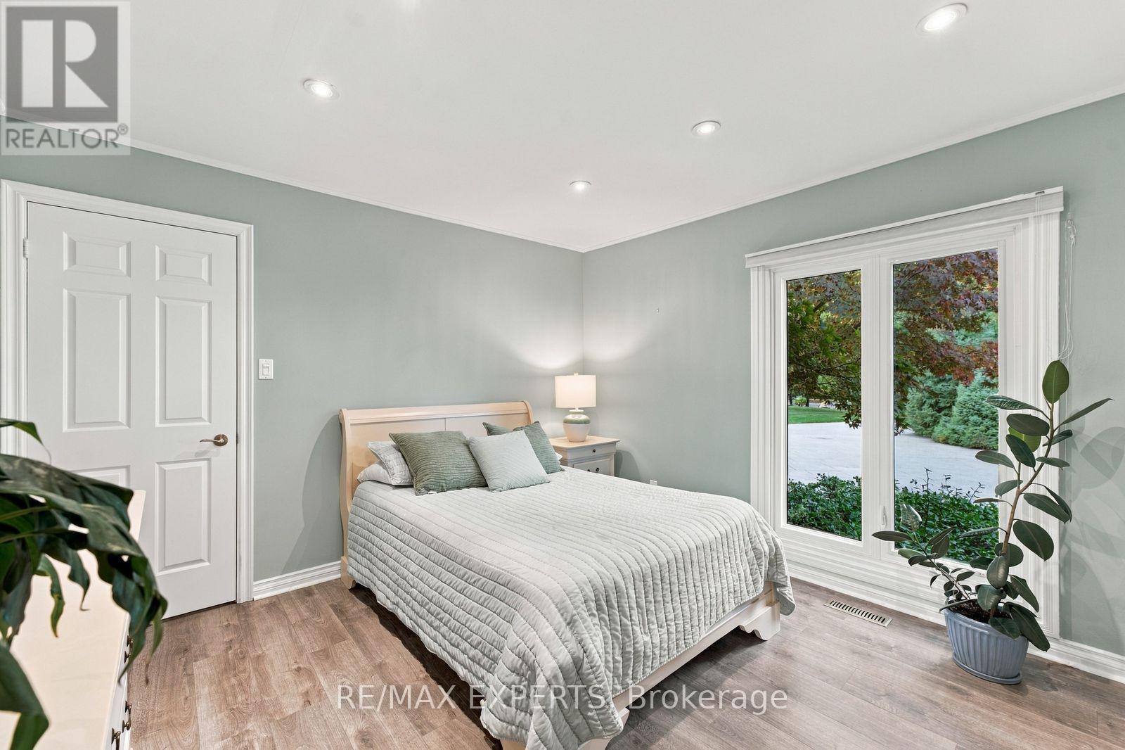 8 Fendley Court, Brampton, Ontario  L6Z 3H9 - Photo 29 - W13871318