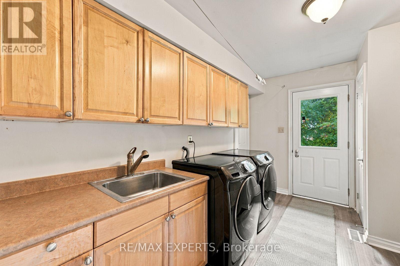 8 Fendley Court, Brampton, Ontario  L6Z 3H9 - Photo 30 - W13871318