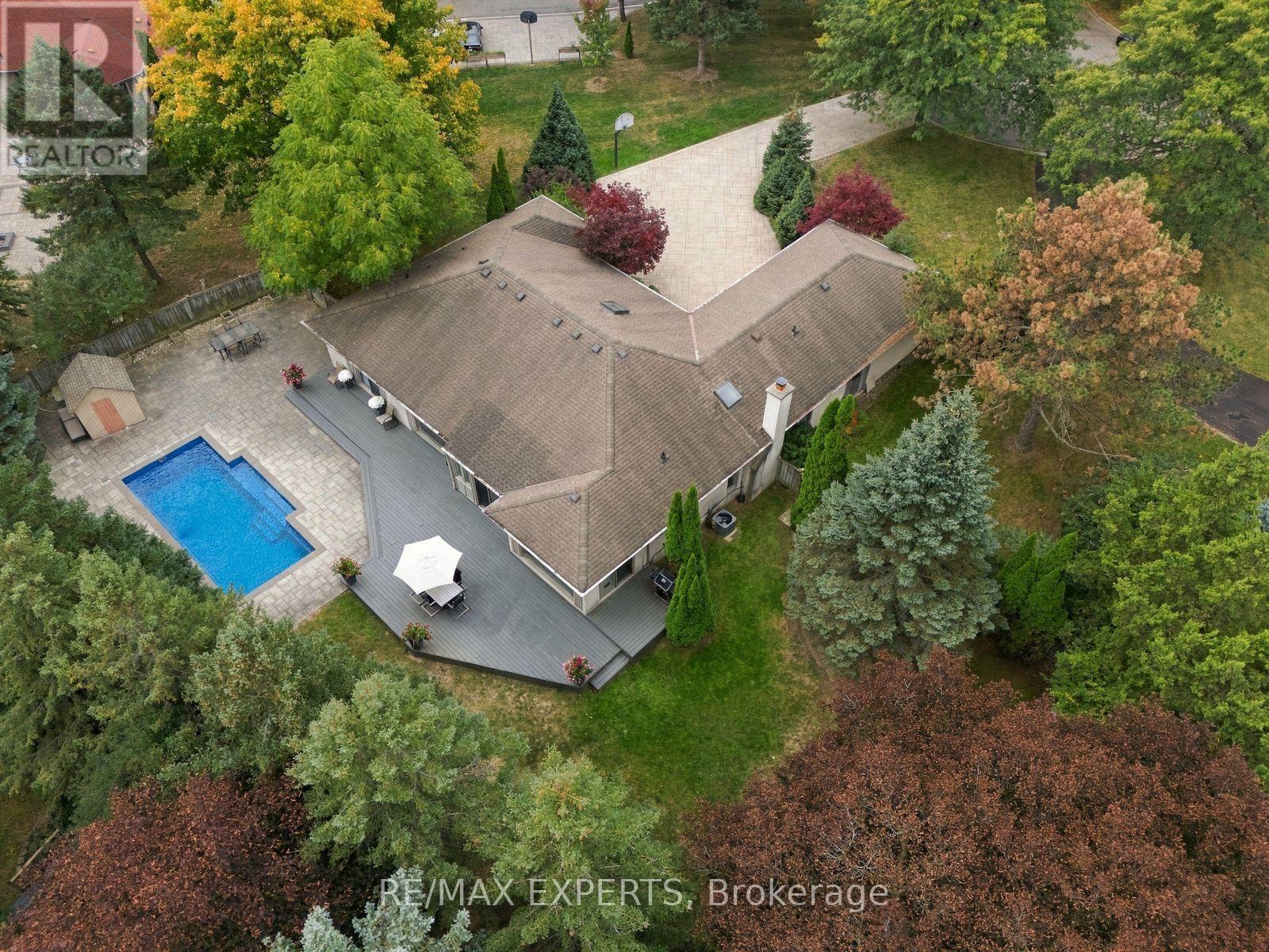 8 Fendley Court, Brampton, Ontario  L6Z 3H9 - Photo 46 - W13871318