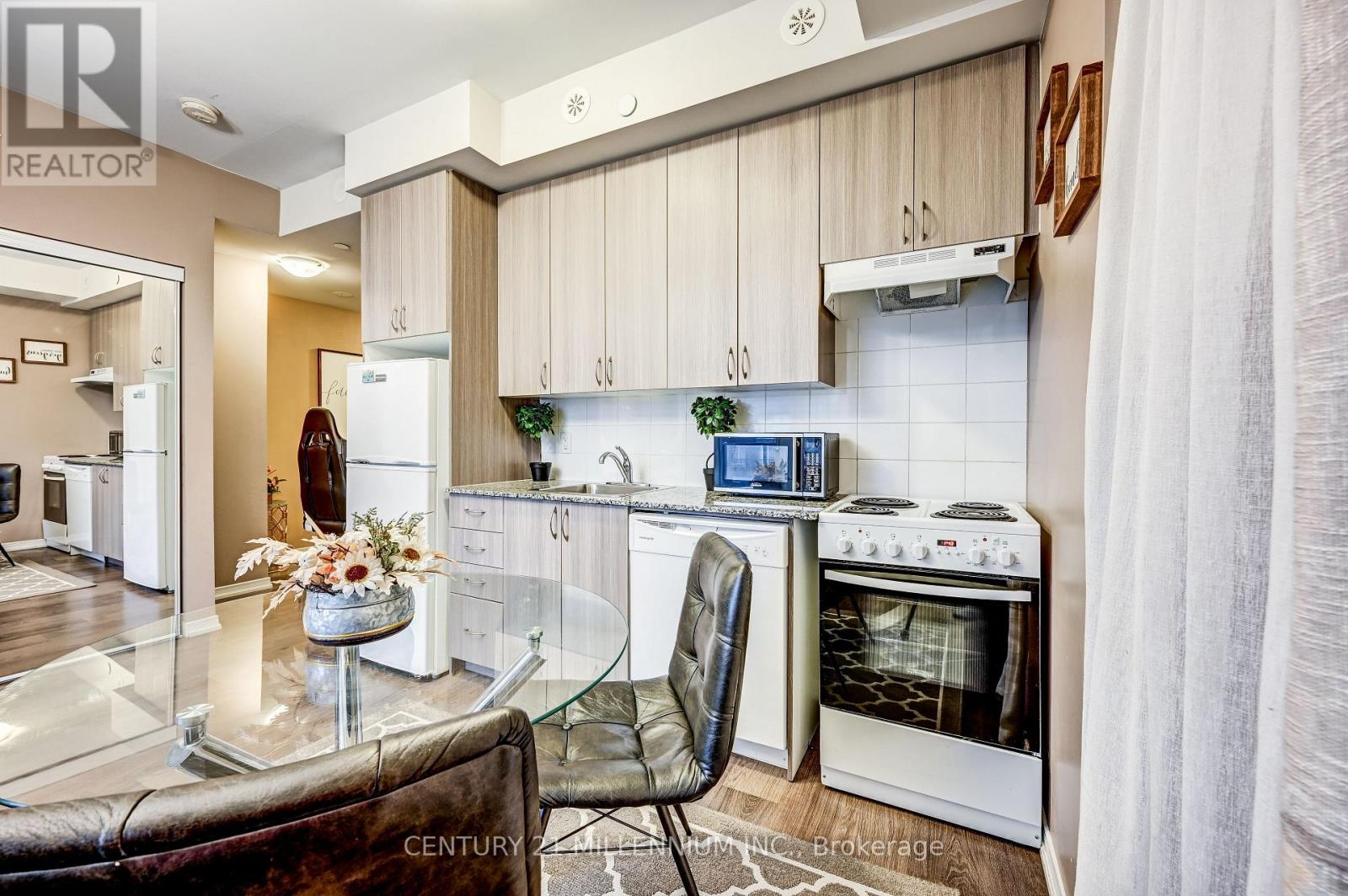 201 - 50 Sky Harbour Drive, Brampton, Ontario  L6Y 6B8 - Photo 18 - W13871370