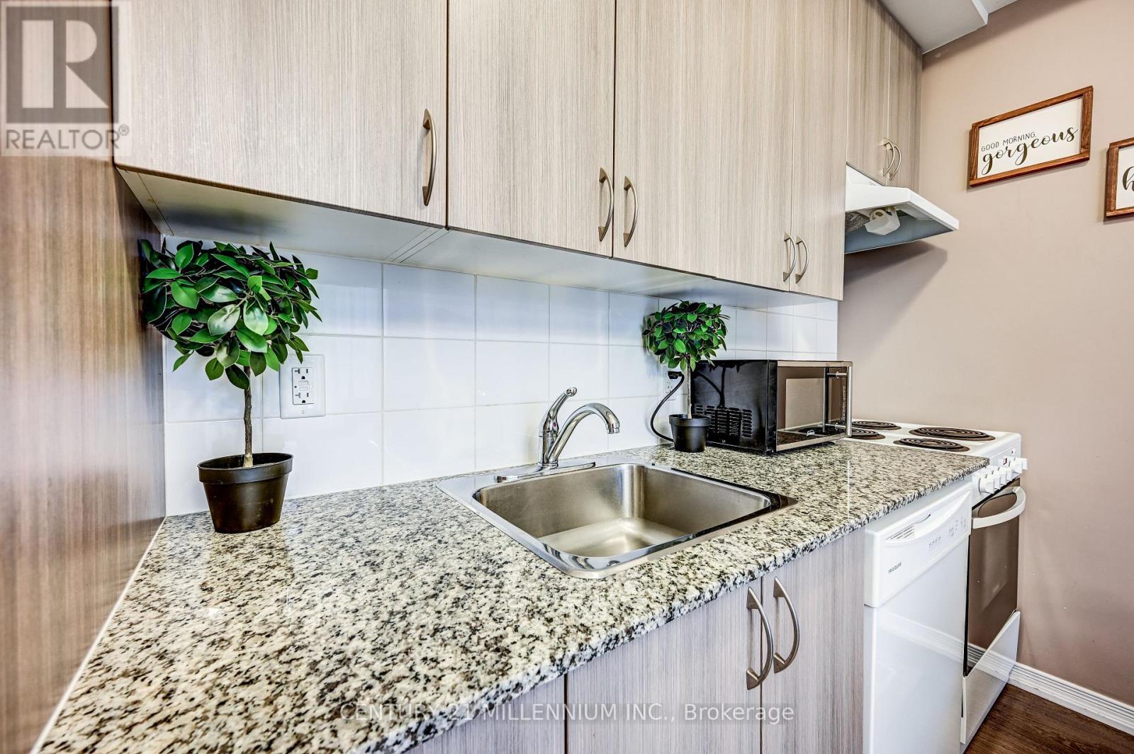 201 - 50 Sky Harbour Drive, Brampton, Ontario  L6Y 6B8 - Photo 19 - W13871370