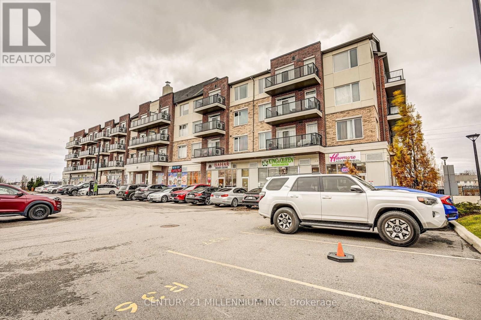 201 - 50 Sky Harbour Drive, Brampton, Ontario  L6Y 6B8 - Photo 3 - W13871370