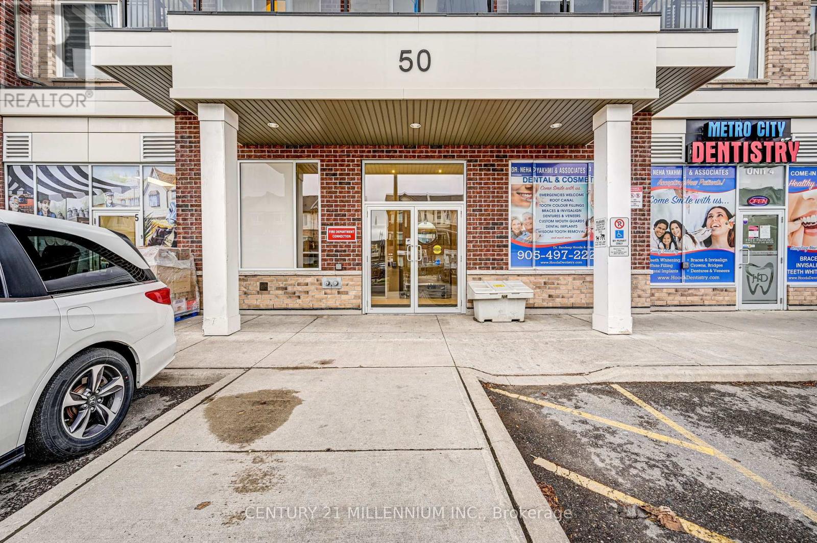 201 - 50 Sky Harbour Drive, Brampton, Ontario  L6Y 6B8 - Photo 4 - W13871370