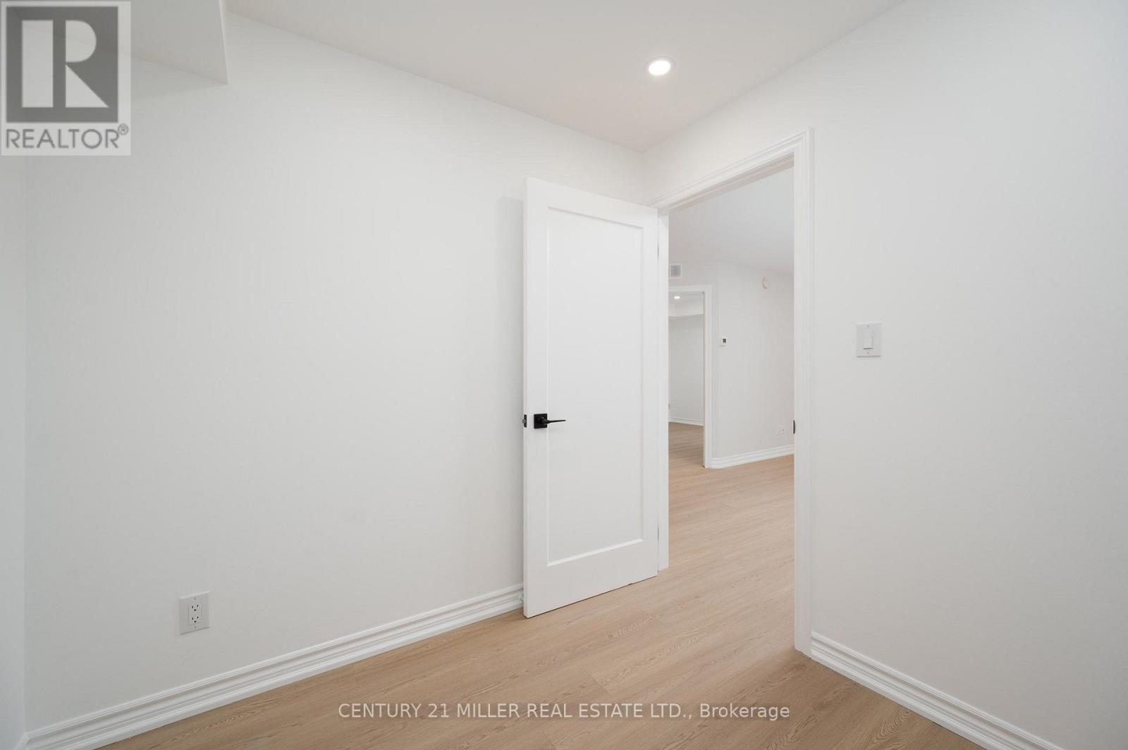 206 - 1451 Walkers Line, Burlington, Ontario  L7M 4P1 - Photo 13 - W13871522