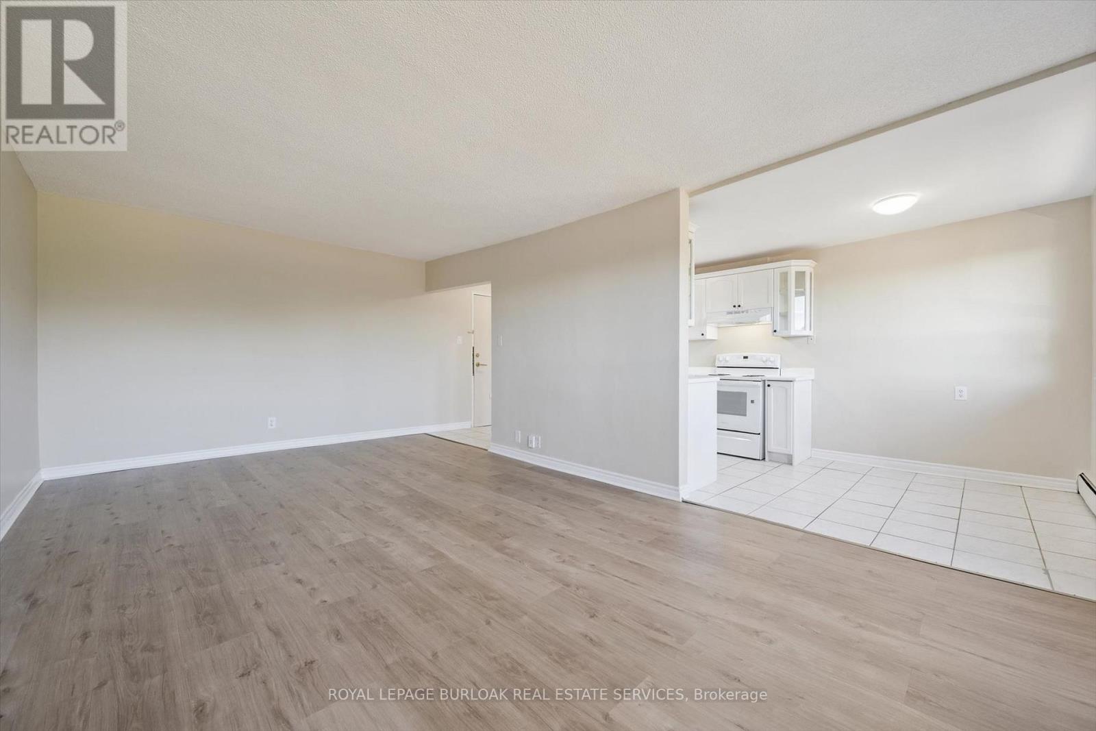 405 - 2411 New Street, Burlington, Ontario  L7R 1K2 - Photo 11 - W13871524