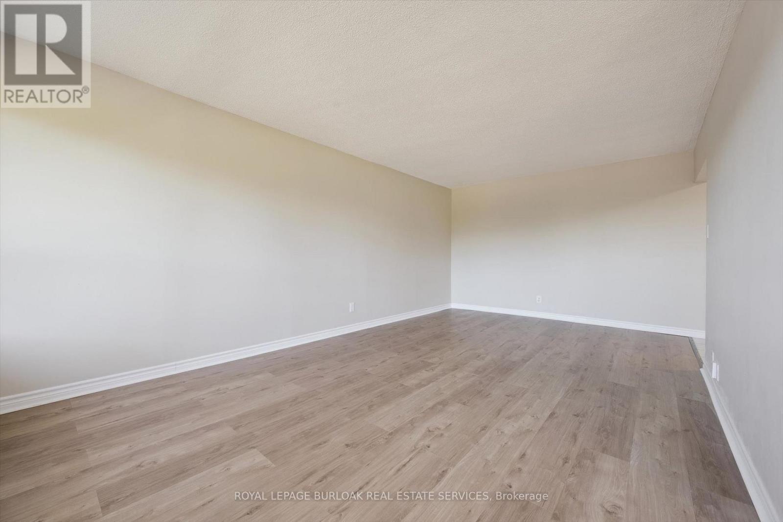405 - 2411 New Street, Burlington, Ontario  L7R 1K2 - Photo 12 - W13871524