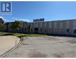 855 OXFORD STREET, Toronto, Ontario