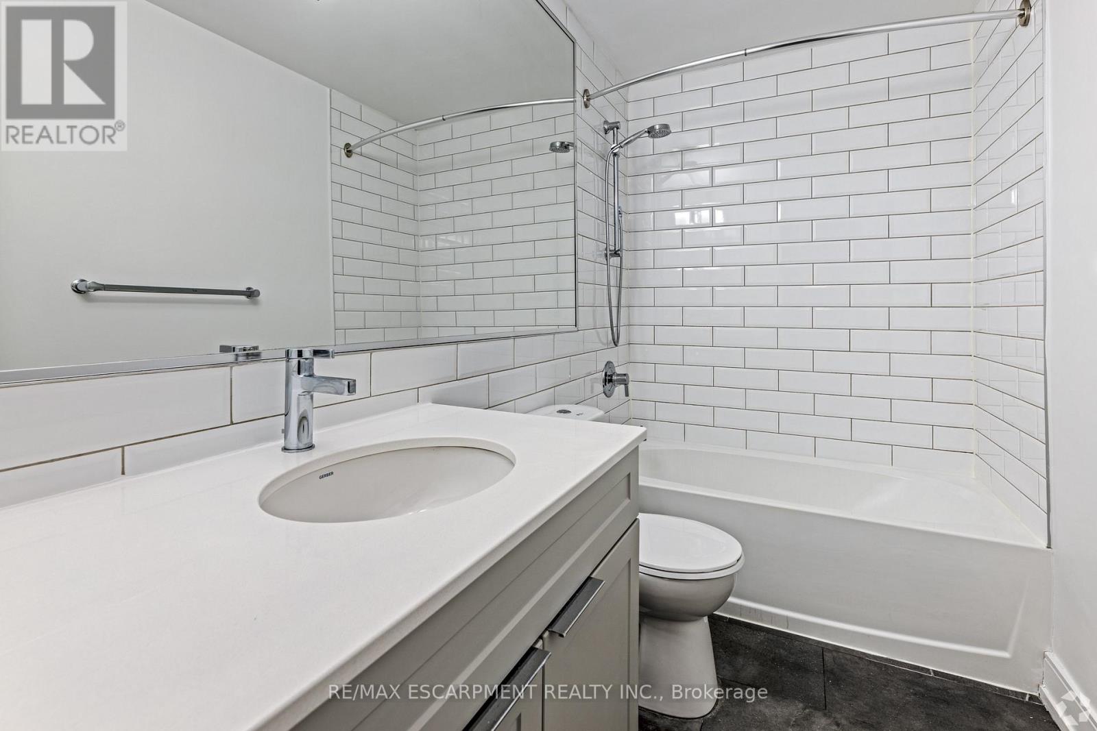 0033 - 565 Belmont Avenue W, Kitchener, Ontario  N2M 5E7 - Photo 7 - X13871250