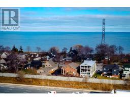 184 BEACH BOULEVARD, Hamilton, Ontario