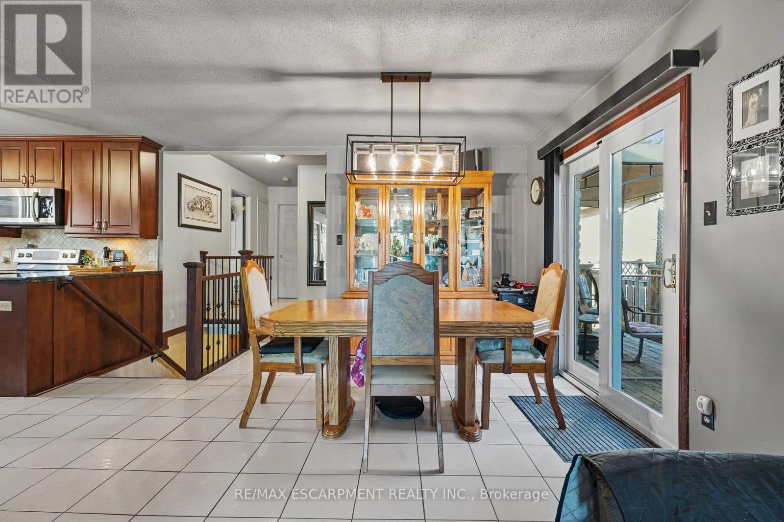 306 Templemead Drive, Hamilton, Ontario  L8W 3H7 - Photo 6 - X13871310