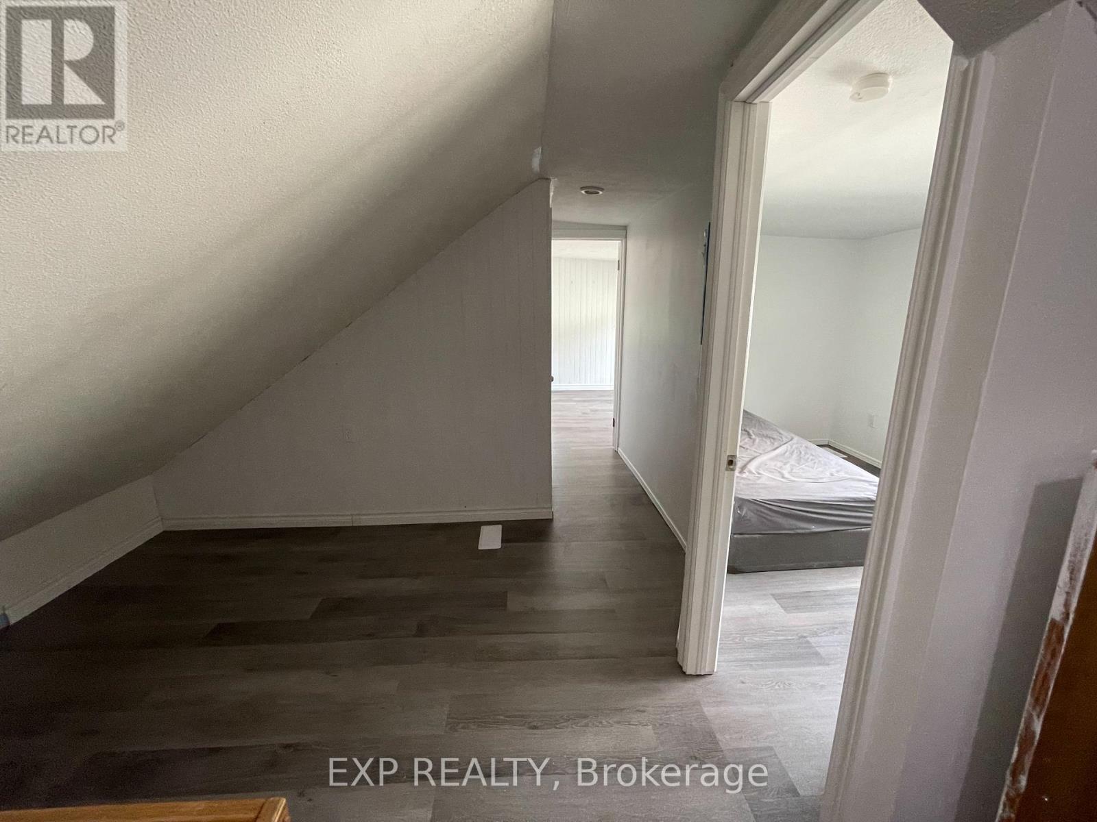 81 Holmes Avenue, Hamilton, Ontario  L8S 2K8 - Photo 4 - X13871464