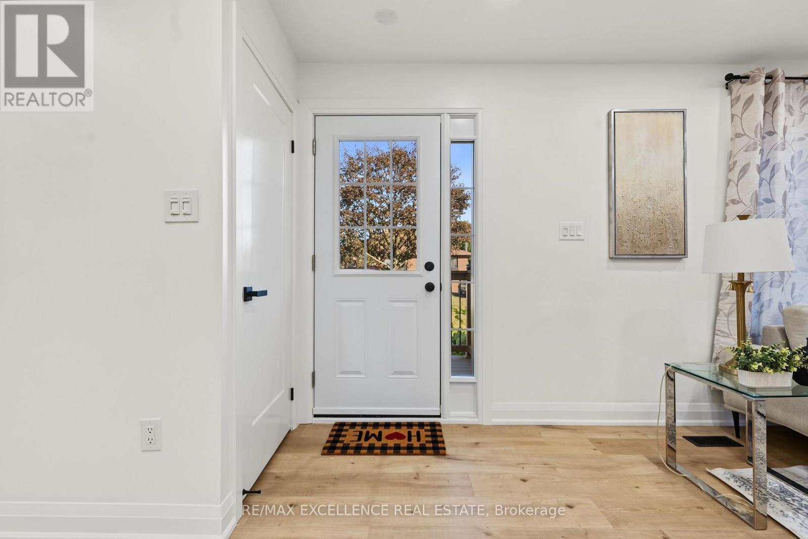 98 Wise Crescent, Hamilton, Ontario L8T 2L8 - Photo 4 - X13871528
