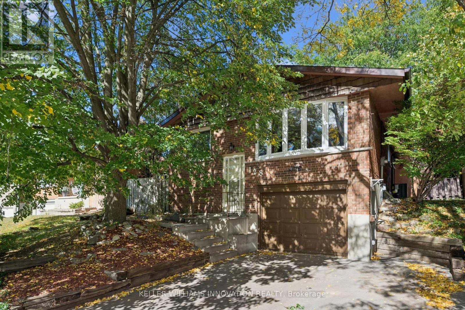 128 BRIAR KNOLL DRIVE, Kitchener, Ontario