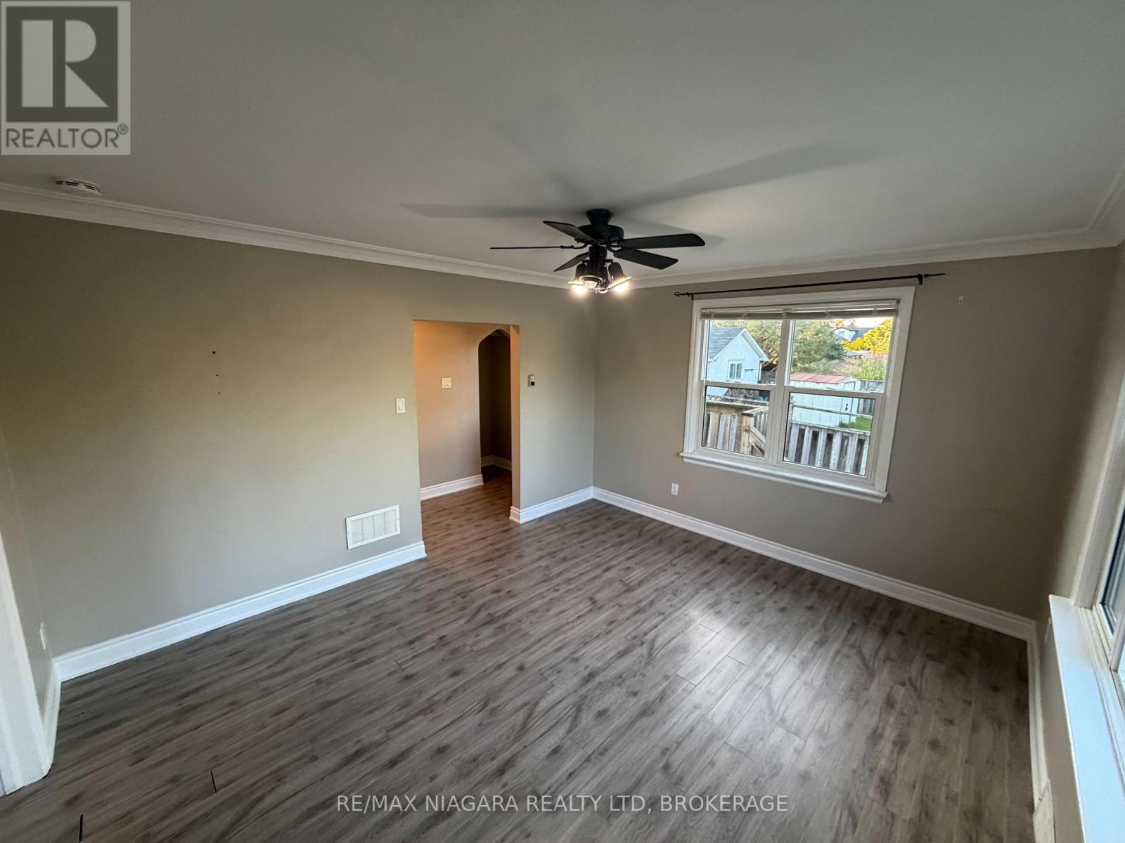 Unit 2 - 24 Union Street, St. Catharines, Ontario  L2S 2R2 - Photo 8 - X13594536